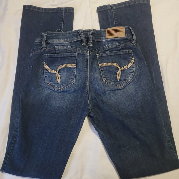 YMI boot cut jean - Picture 5 of 7